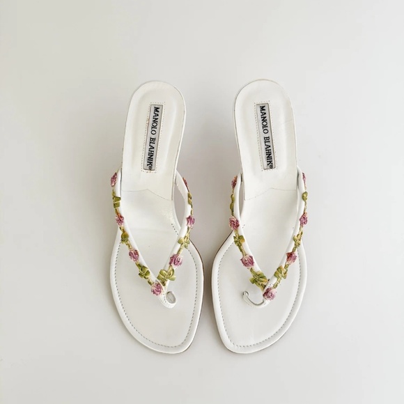 Manolo Blahnik Shoes - Manolo Blahnik White & Pink Floral Appliqué Leather Thong Sandal Heels